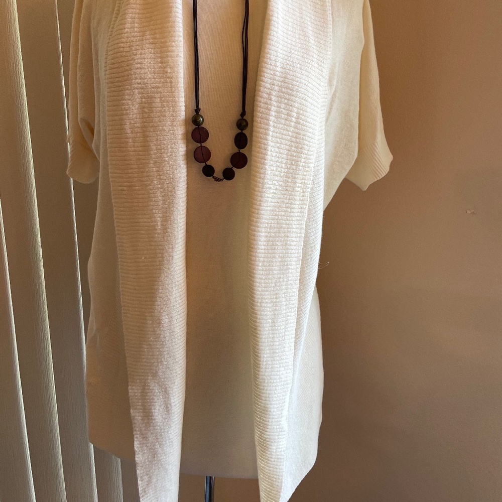 new cream short sleeve cardigan